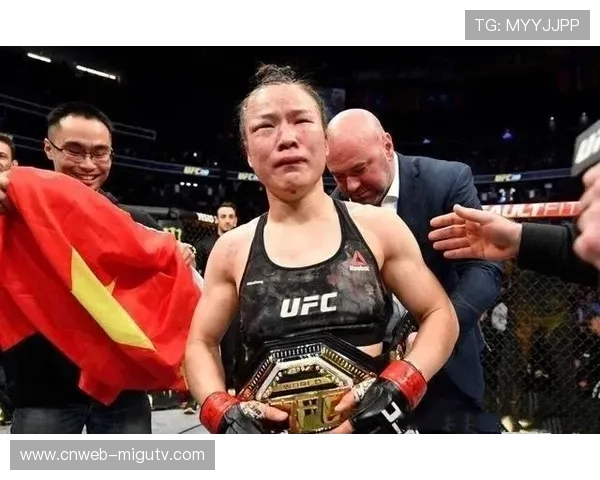 张伟丽分歧判定胜舍甫琴科，创中国首位UFC双级别冠军历史