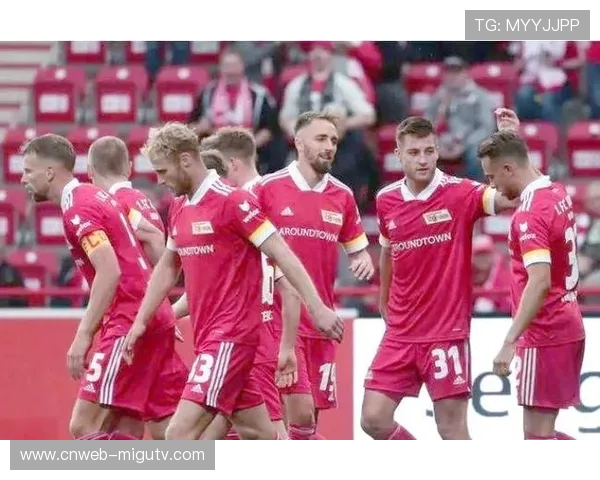 柏林联合伤病情况缓解，主力阵容逐渐完整