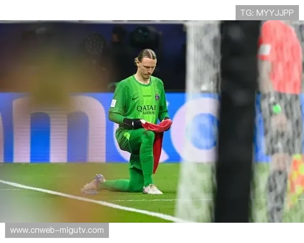 恩里克赛后狂赞门神萨福诺夫扑点能力,承认十人巴黎取胜侥幸